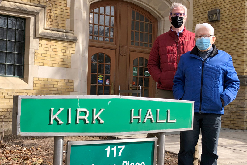 Robert (Bob) McKercher (BA’54, BSA’54, MSc’56) (front) is pictured with his son, Grant McKercher (MBA'15) on the USask Campus.