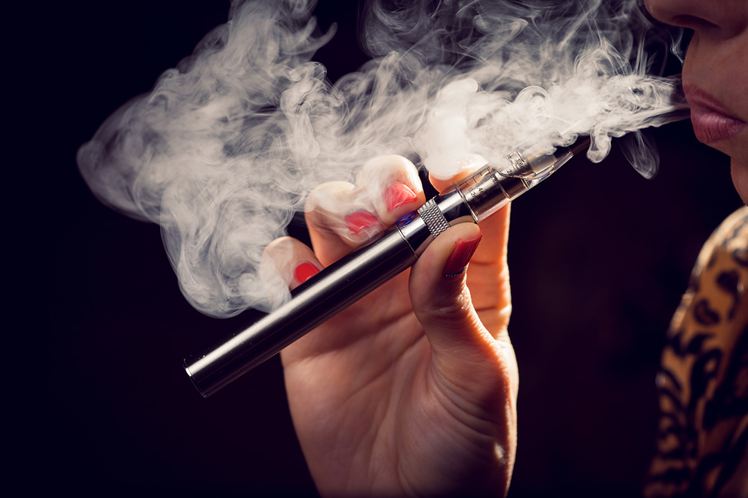 Studying e-cigarettes risk to reproductive health - News