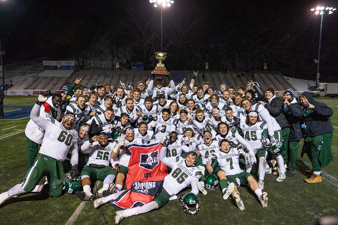 The University of Saskatchewan (USask) Huskies celebrated winning the Uteck Bowl on Nov. 27 in Montreal to earn a spot in the Vanier Cup national championship game. (Photo: USPORTS)