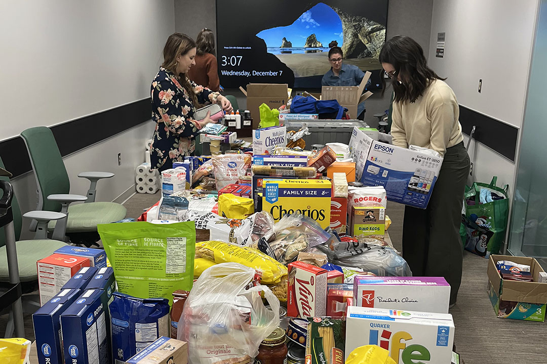 The College of Pharmacy and Nutrition collected food items for the Global Gathering Place. 