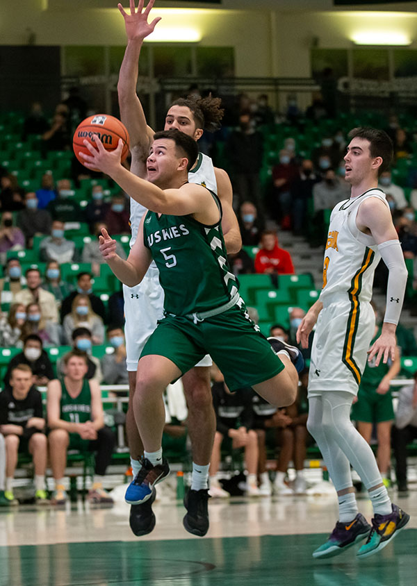 Tyrese Potoma helped USask’s men’s basketball team advance all the way to the U Sports national championship game last season. (Photo: GetMyPhoto.ca)