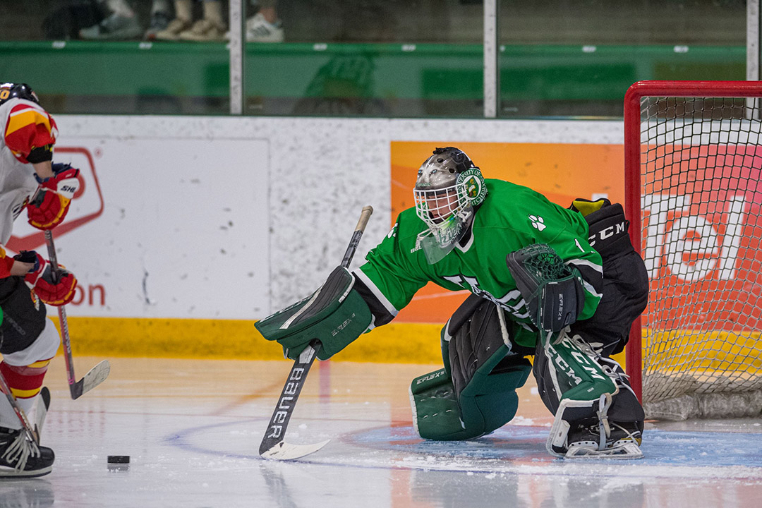 Goaltender Camryn Drever is back after leading the Huskies to the Canada West final and national bronze medal with four shutouts in nine playoff games in 2022. (Photo: Huskie Athletics)