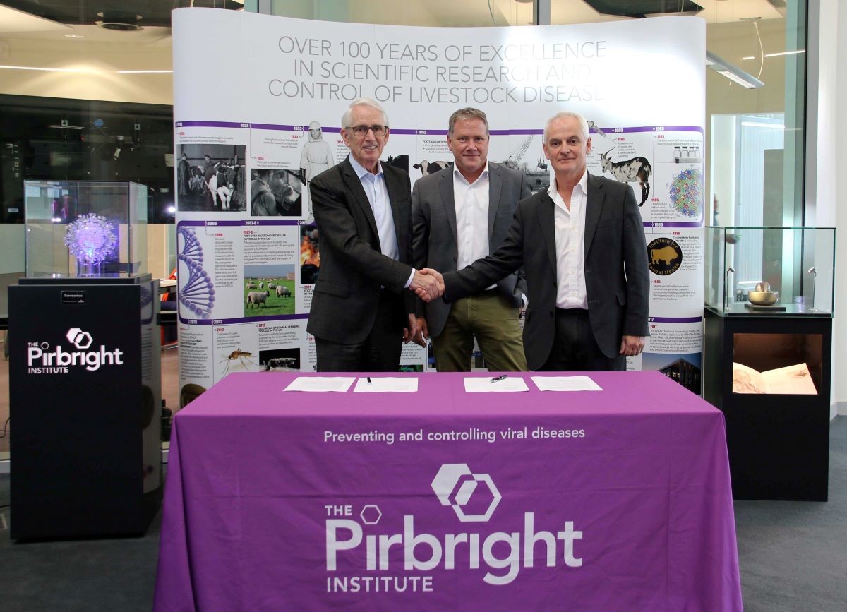 Left to right, USask President Peter Stoicheff, VIDO Director and CEO Volker Gerdts, and Pirbright Institute Director Bryan Charleston 