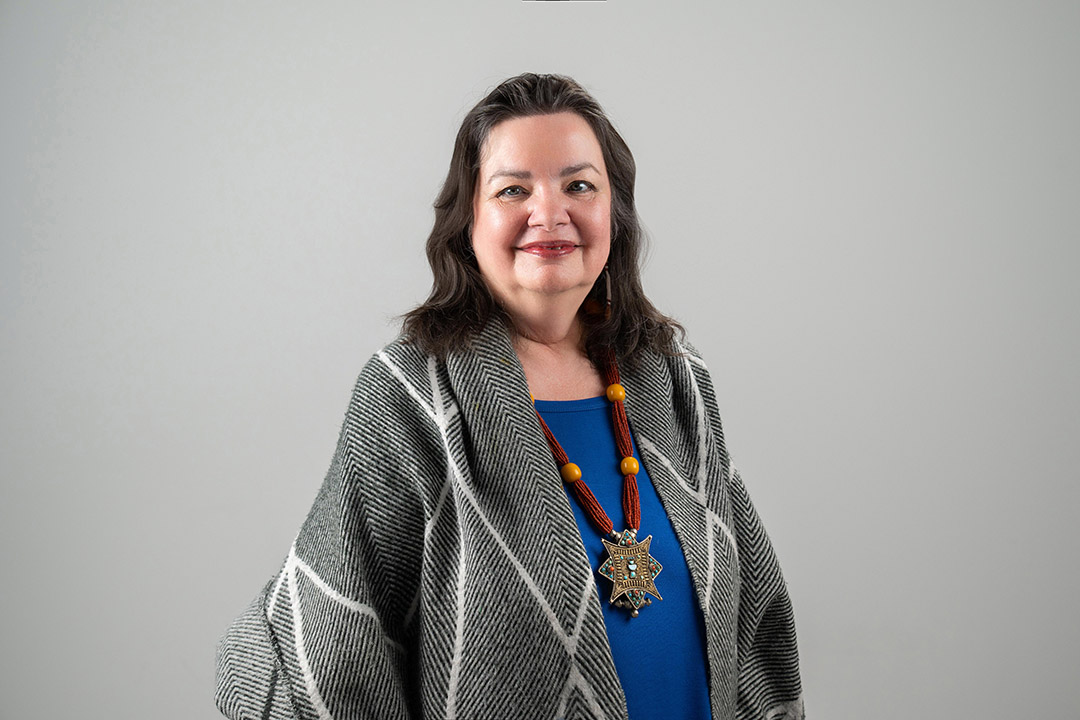 Elder Sharon Jinkerson-Brass is a member of Key First Nation in Saskatchewan and has been an integral member of the pewaseskwan Indigenous Wellness Research Group at USask