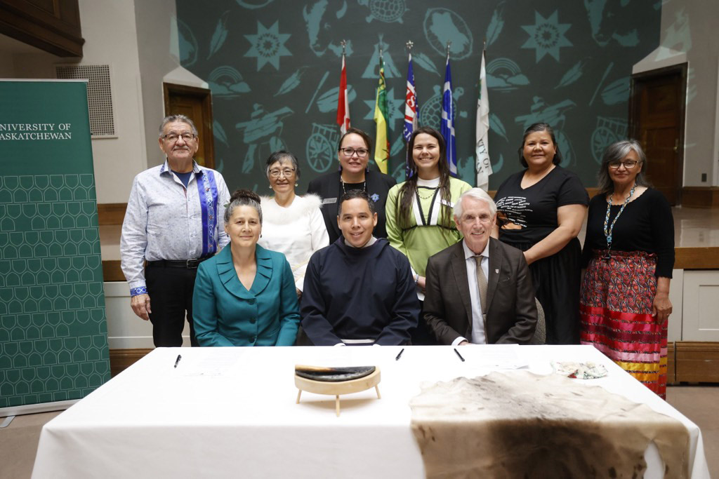 Dignitaries pose at the University of Saskatchewan