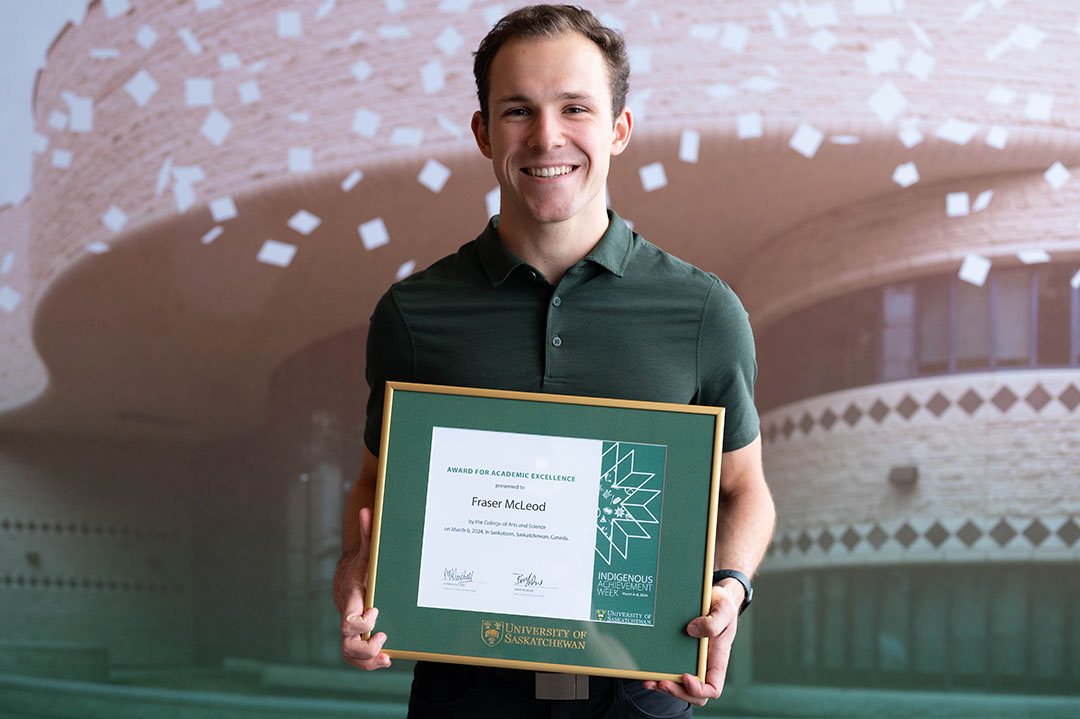 Fraser McLeod received an award for his academic achievement at this year’s USask Indigenous Student Achievement Awards, which took place on March 6. 