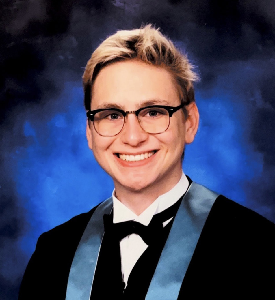Brett Hildebrandt, graduated during USask Spring Convocation with a Bachelor of Arts and Science Honours degree on June 4. (Photo: Nicole Denbow)