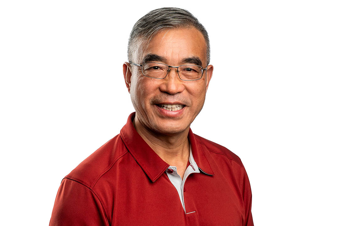 Dr. Daniel Chen (PhD), professor in the Department of Mechanical Engineering and the Division of Biomedical Engineering, is being recognized at USask’s 2025 Fall Convocation with USask’s Distinguished Researcher Award. (Photo: Submitted)