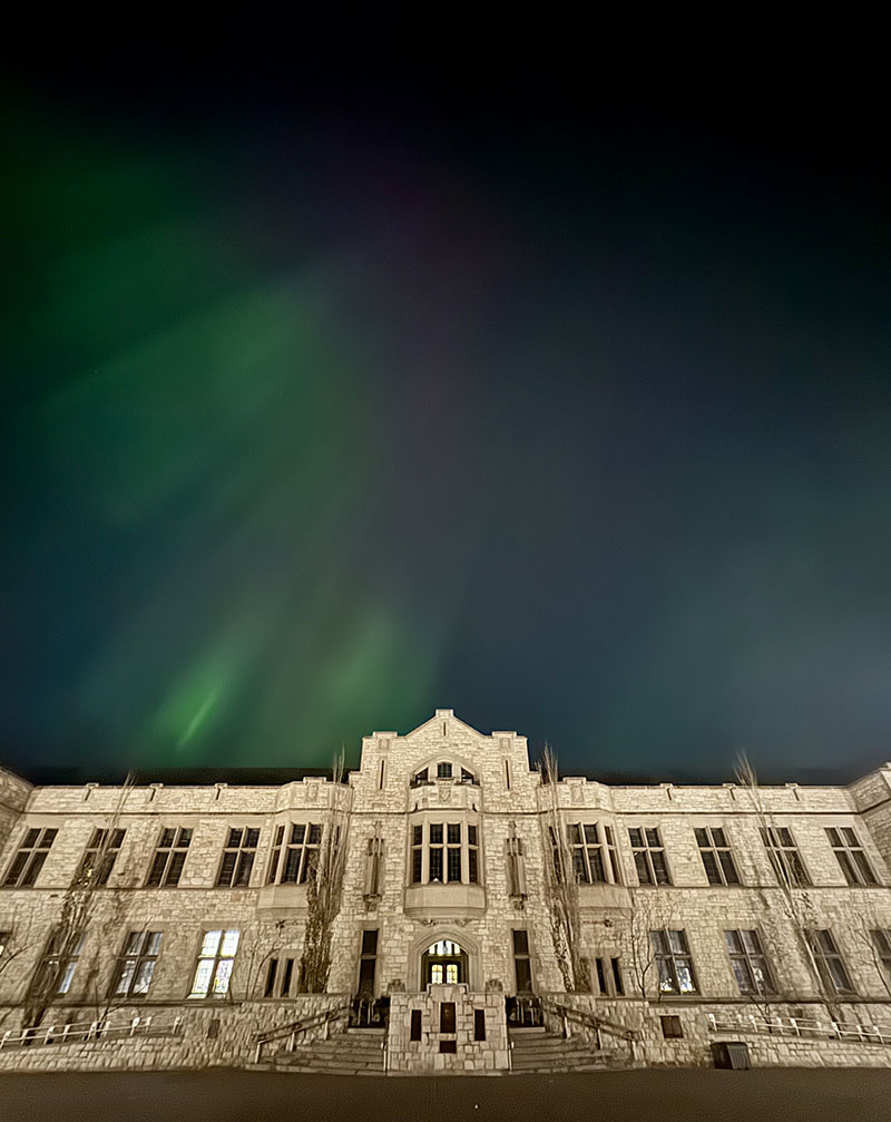 Northern lights can be seen over the USask campus