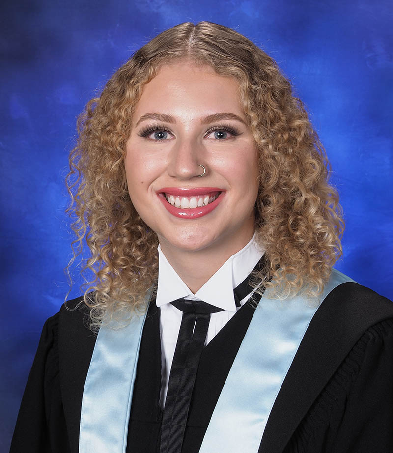 New USask graduate Jessica Davey with the Shorthorn cattle she raises on her family farm in Saskatchewan. (Photo: SJO Photo)