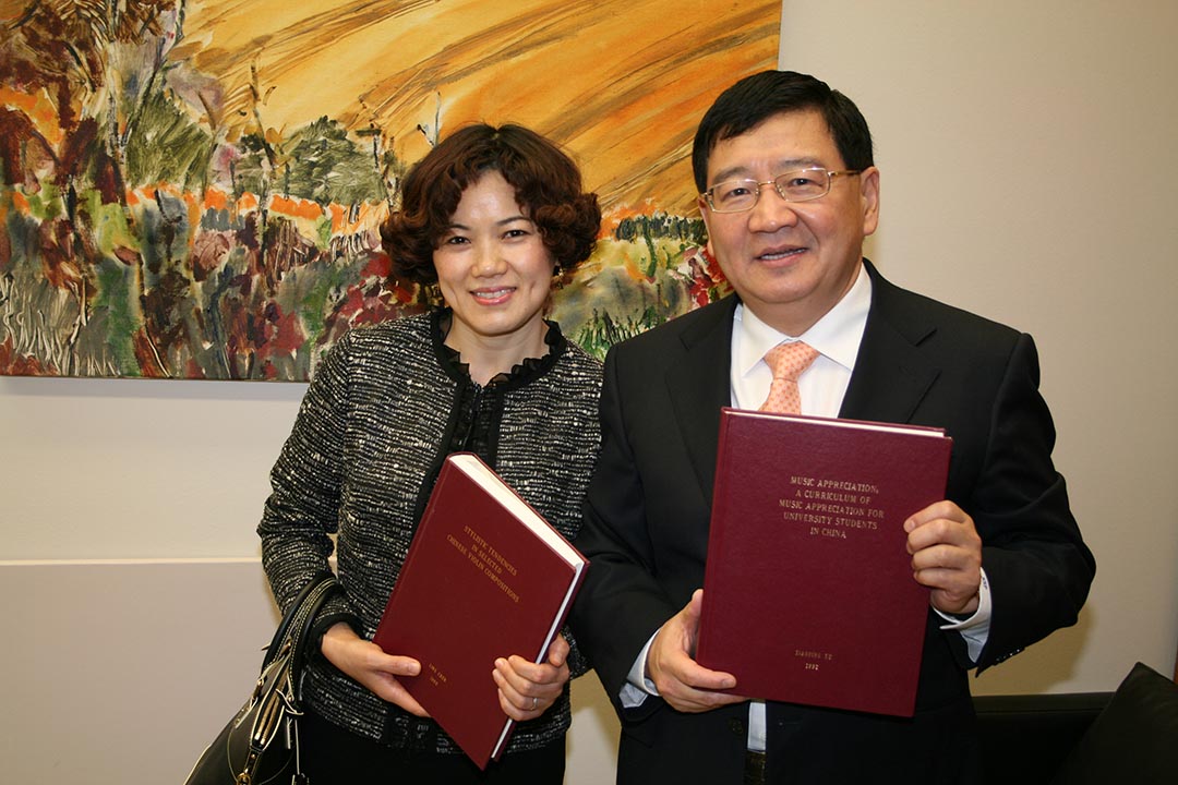 Ling (Linda) Chen (MA’90) and Xiaoping (Bob) Xu's (MA’92, LLD’17) gift will support the USask School for the Arts in the College of Arts and Science. (Photo: Submitted)