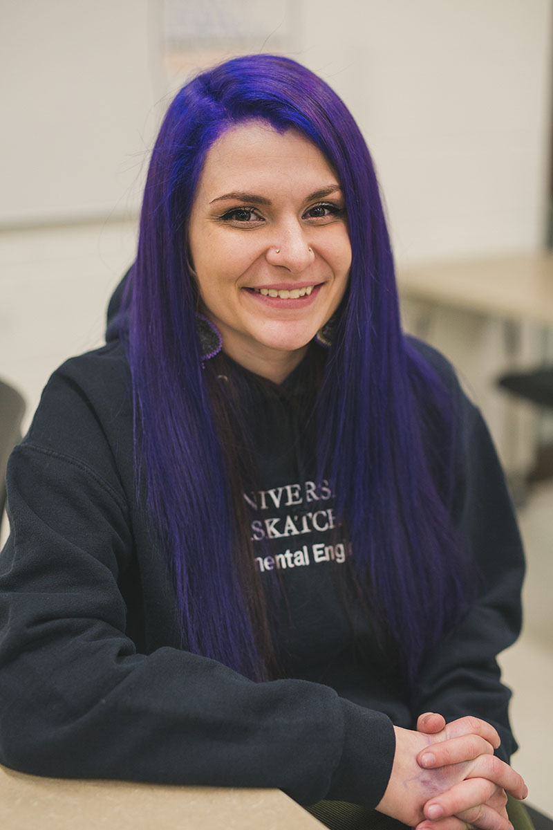 USask Engineering students Raenna Hesje (left) and Easton Hudson (right) are recipients of the University of Saskatchewan Indigenous Students’ Achievements Awards. (Photo: USask Engineering)