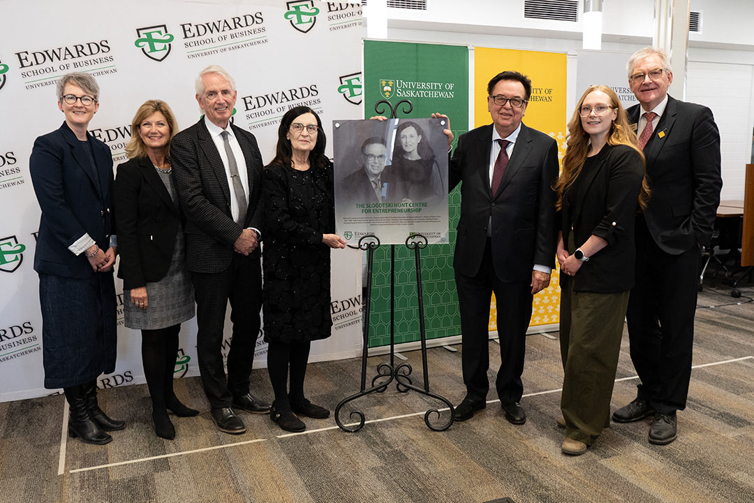 Left to right: Marjorie Delbaere, USask interim vice-provost, students and learning; Cheryl Hamelin, USask vice-president of University Relations; Peter Stoicheff, USask president; Thedra Hunt, donor; Bernie Slogotski, donor; Celine Clarke, fourth-year Edwards School of Business student; Dr. Keith Willoughby (PhD), Edwards School of Business dean.   Photo credit: Juli Labrecque