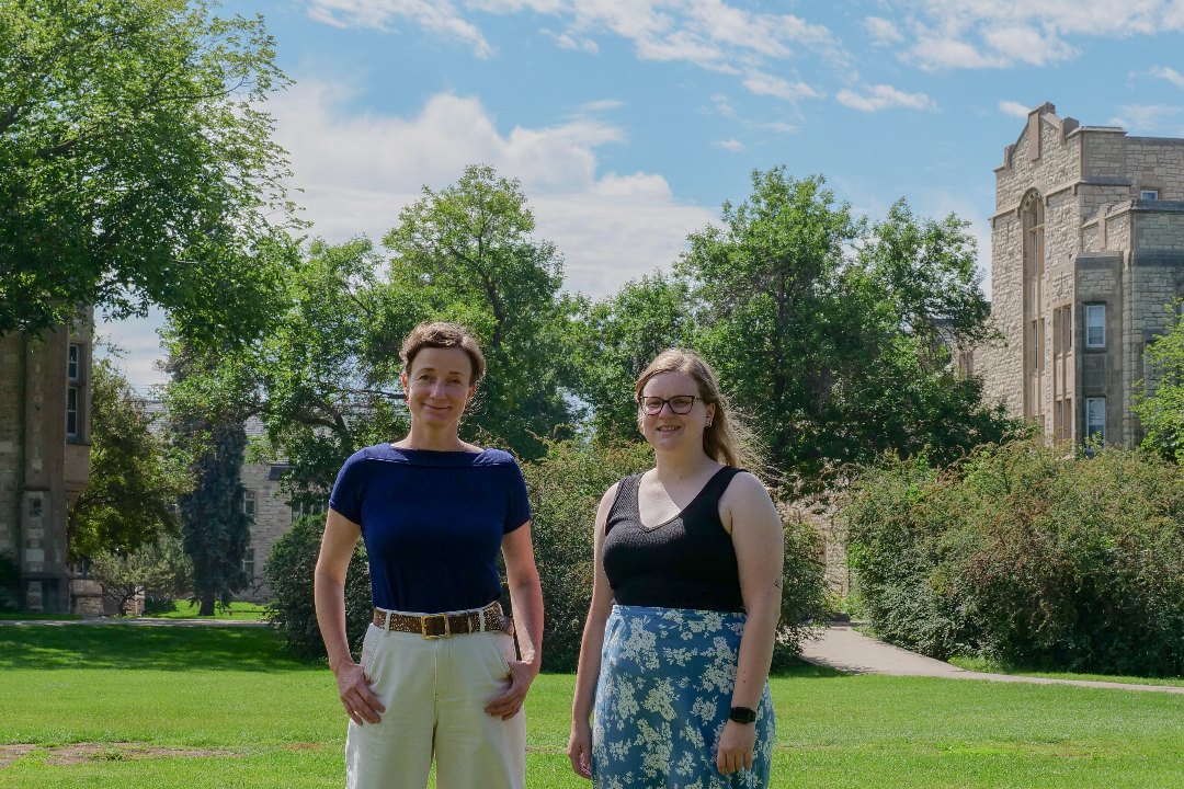 Part of an international team, University of Saskatchewan (USask) researchers, Dr. Susann Tegtmeier (PhD) and post-doctoral fellow Dr. Kimberlee Dube (PhD) have their eyes on the stratosphere. (Photo: Erin Matthews/USask)
