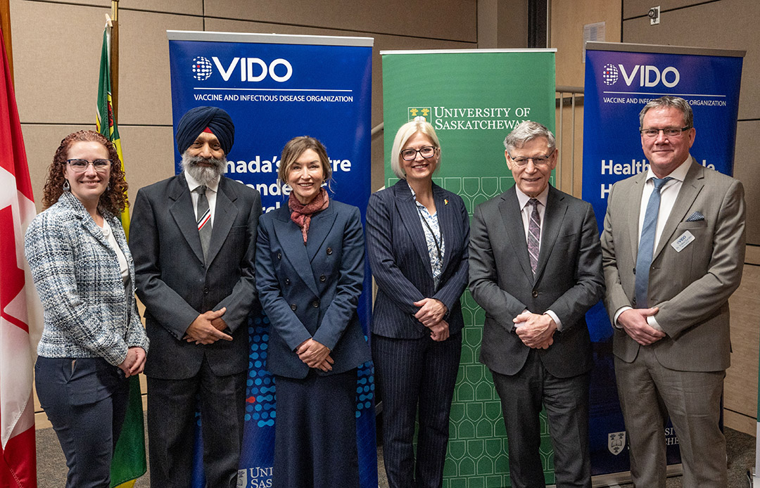 From left: Dr. Trina Racine (PhD), VIDO's director of vaccine development, Dr. Baljit Singh (PhD), USask Vice-President Research, Cynthia Block, Saskatoon Mayor, Jamie Martens, Member of Legislative Assembly and Provincial Secretary, Terry Duguid, Member of Parliament, and Dr. Volker Gerdts (PhD), Director and CEO of the Vaccine and Infectious Disease Organization. (Photo: Matt Smith)