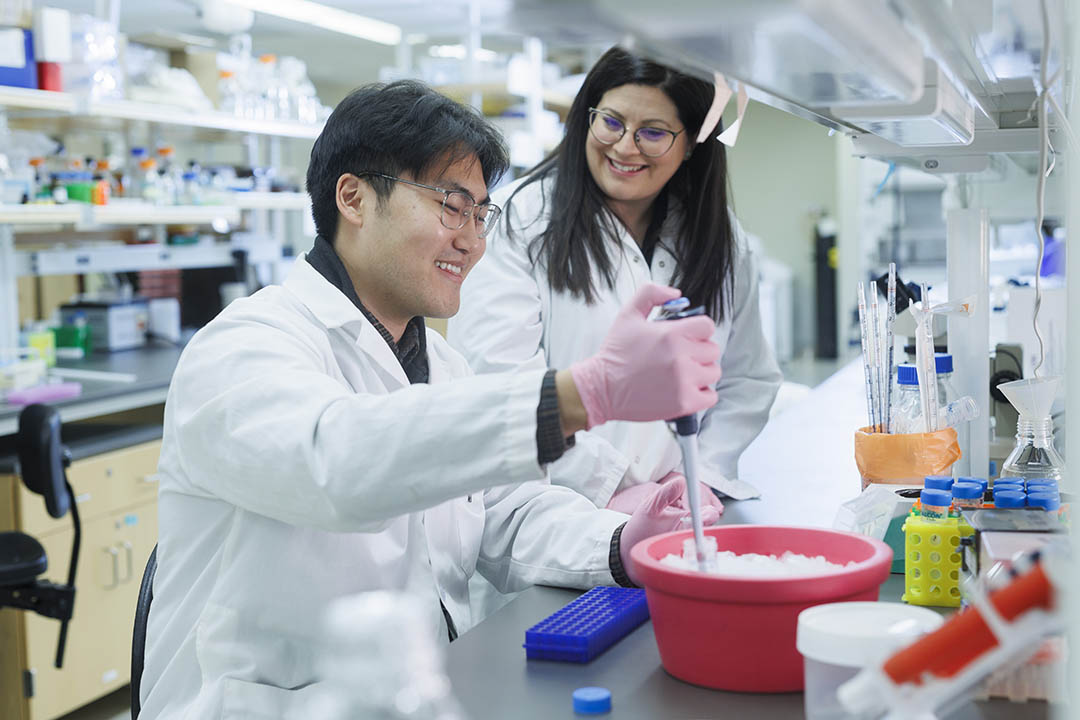 USask’s Dr. Michelle Collins (PhD) is researching the genetic links of atrial fibrillation (Afib), a condition that leads to an increased risk in heart failure and stroke (Photo: Erin Matthews/USask)