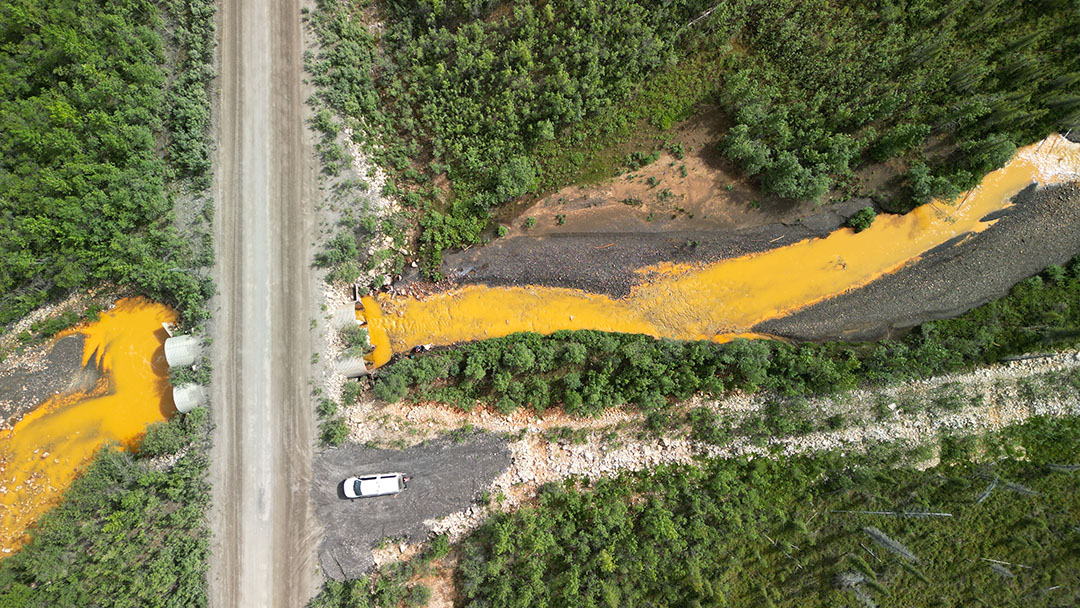 Examples of rusting rivers in Yukon, Canada caused by metals released into the water through permafrost thaw. (Photo: Matthew Lindsay)