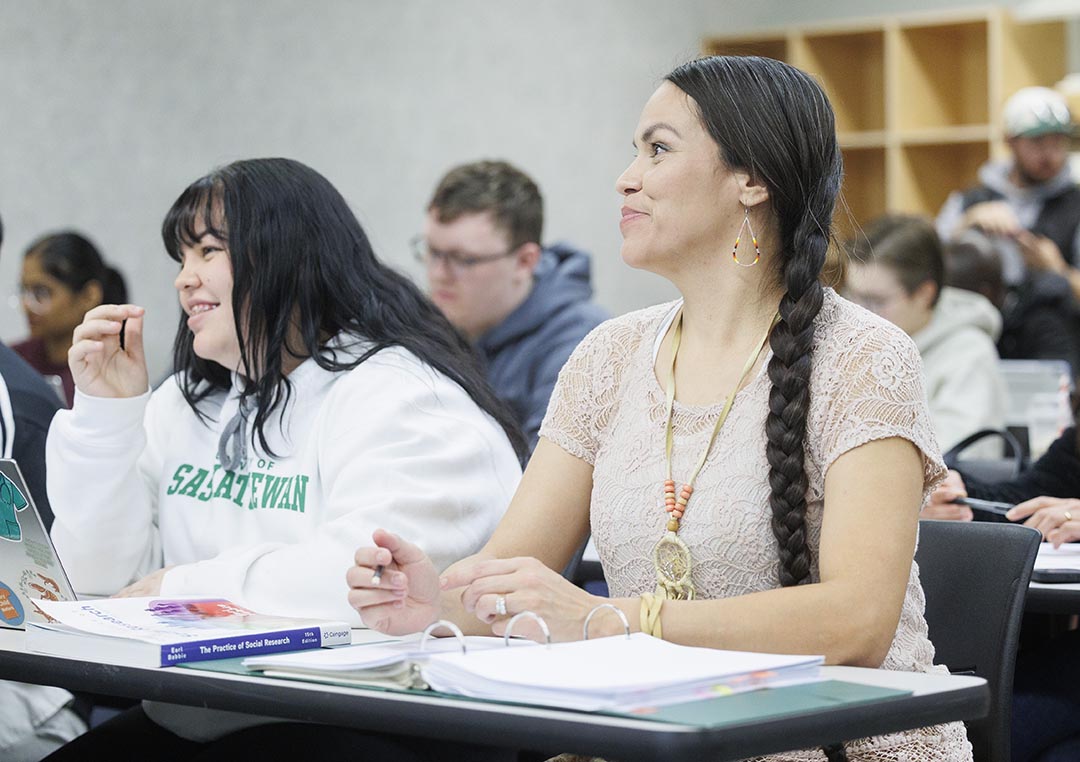 Lana Kulak (right) and her daughter, Gerri Basaraba, attending class together at Yorkton’s Suncrest College through the University of Saskatchewan’s flexible learning program. (Photo: Matt Smith)